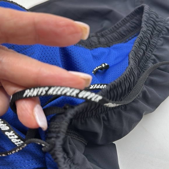 Jolyn Doyle Black Running Active Shorts Size Medium - Picture 6 of 8